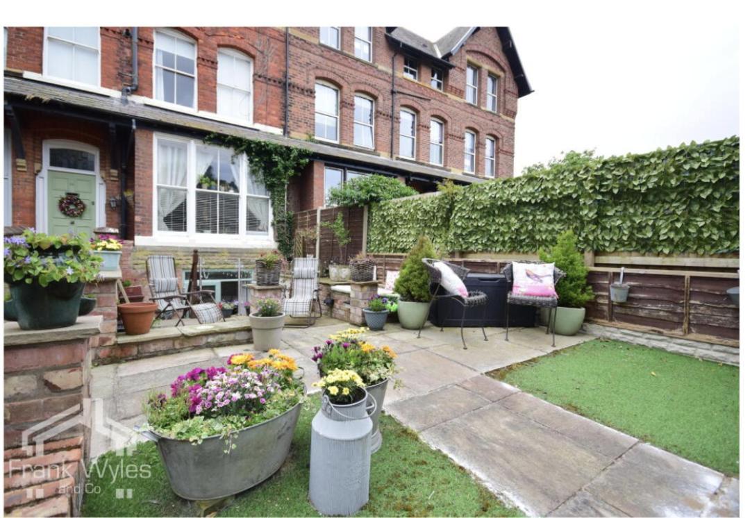 Ferienwohnung The Basement Lytham St Annes Exterior foto